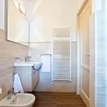Grande Con Piscina Per 10 Persone A 500m Dalla Villa *