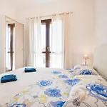 Villa Grande Con Piscina Per 10 Persone A 500m Dalla Valledoria