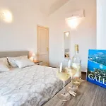 Villa Grande Con Piscina Per 10 Persone A 500m Dalla