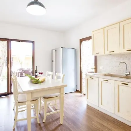 Grande Con Piscina Per 10 Persone A 500m Dalla Valledoria (Sardinia)