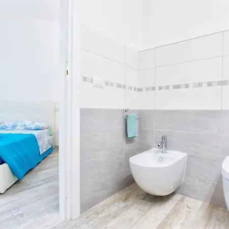 Grande Con Piscina Per 10 Persone A 500m Dalla Villa