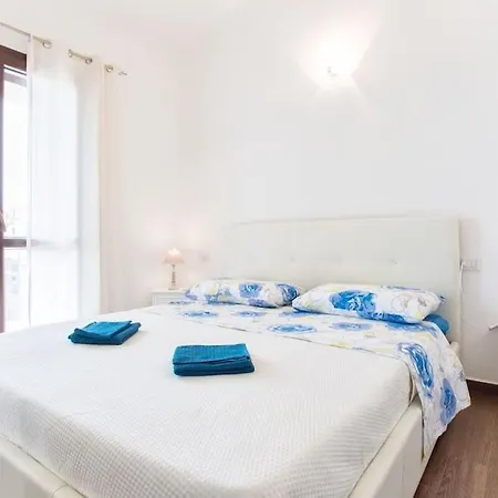 Grande Con Piscina Per 10 Persone A 500m Dalla Valledoria (Sardinia)