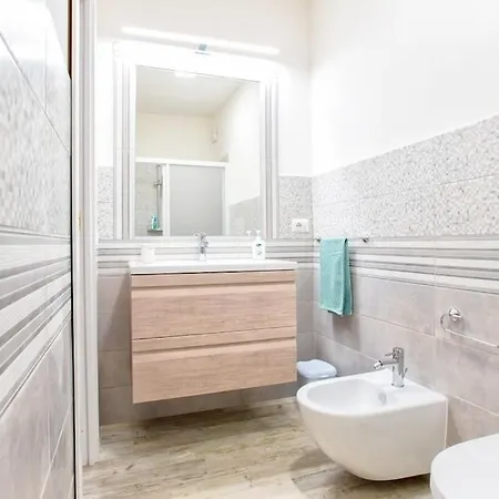 Grande Con Piscina Per 10 Persone A 500m Dalla Villa *