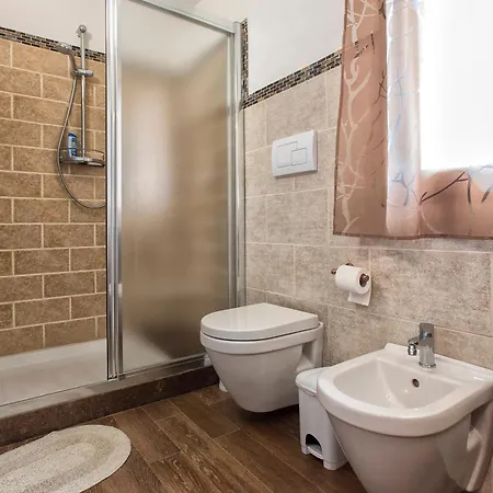 Grande Con Piscina Per 10 Persone A 500m Dalla Valledoria (Sardinia)