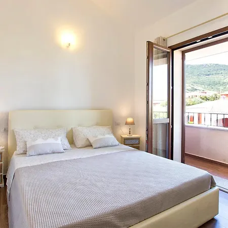 Grande Con Piscina Per 10 Persone A 500m Dalla * Valledoria (Sardinia)