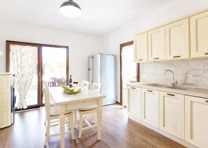 Grande Con Piscina Per 10 Persone A 500m Dalla Валледория