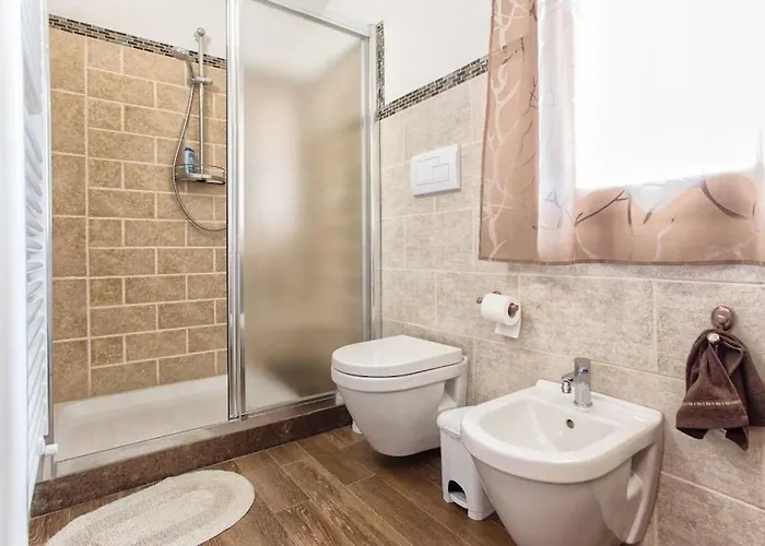 Вилла Grande Con Piscina Per 10 Persone A 500m Dalla