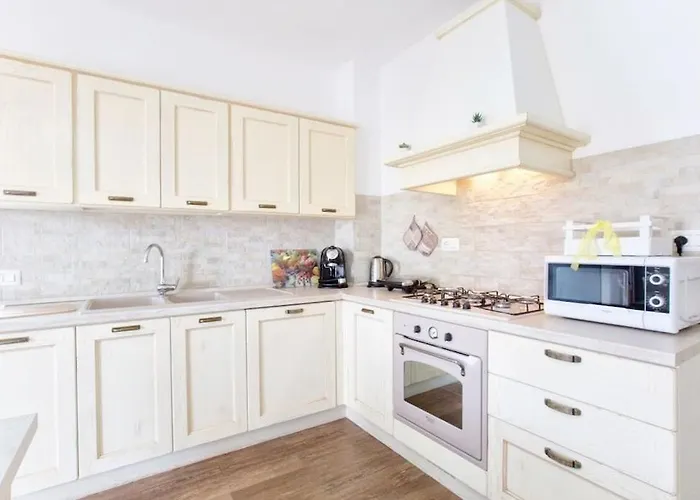 Grande Con Piscina Per 10 Persone A 500m Dalla Валледория